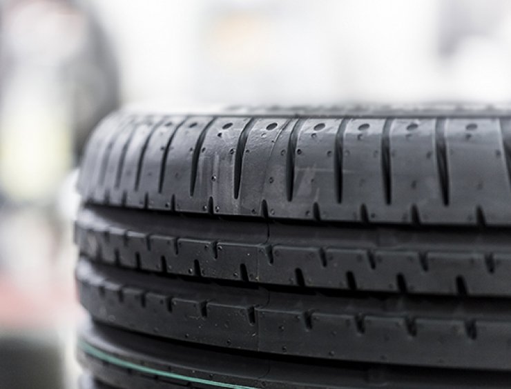 ¿Cuáles son los neumáticos para todas las estaciones?