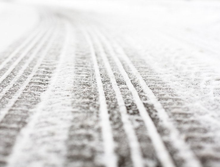  ¿Para qué sirven las laminillas de los neumáticos de invierno?