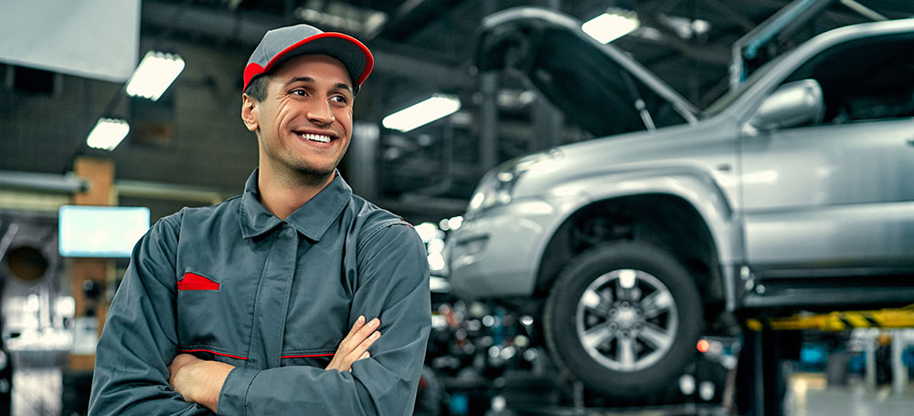 Para qué sirve la diagnosis electrónica del coche? - Talleres Flores