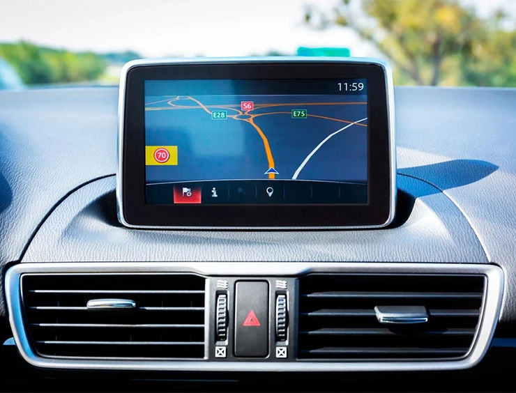 Navegadores para coche: ¿El clásico GPS o una app para orientarte?