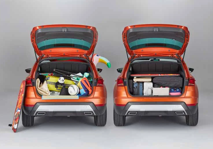 Sombrilla, esterillas, flotadores, tablas de surf… Cómo llevar en tu coche lo necesario para un día de playa y evitar multas 1 Motor16 10 trucos para organizar tu maletero Motor16