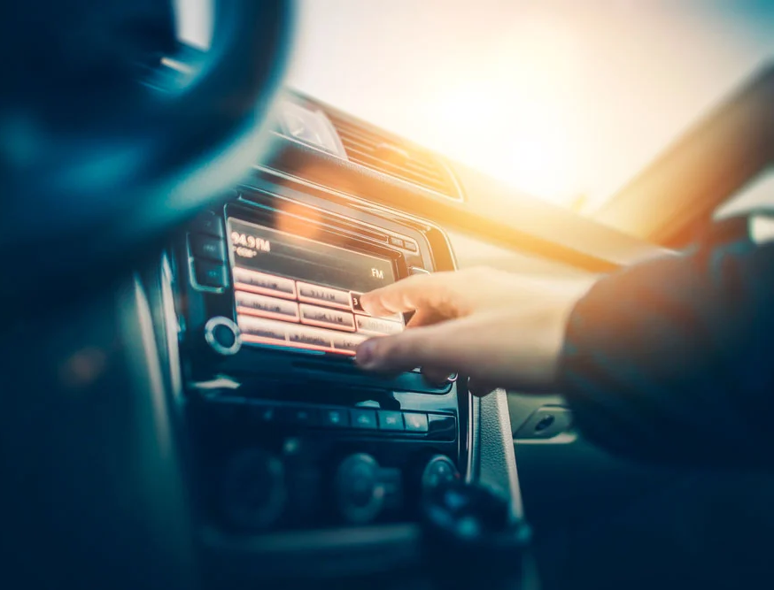 Configurar la radio del coche en 4 pasos: sácale el máximo rendimiento