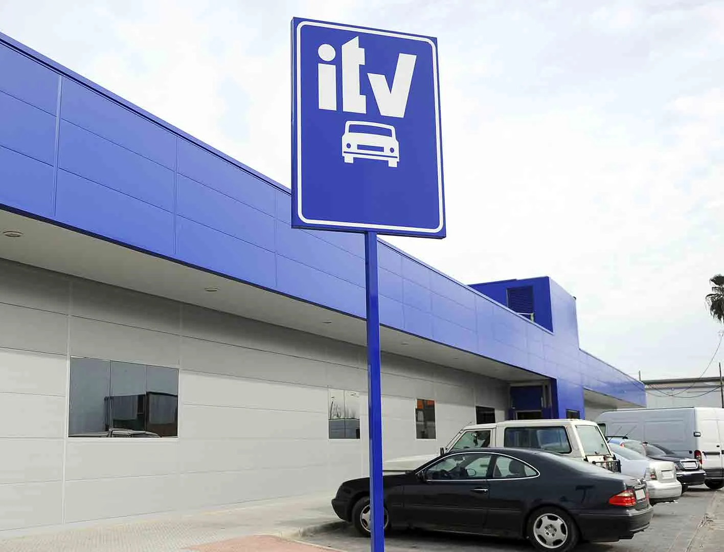 requisitos pasar itv